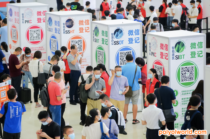 促进停车产业融合发展， 打造化智慧停车平台