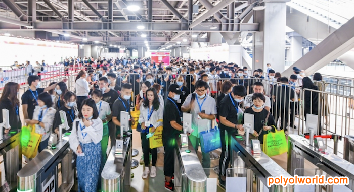 智能、互联，赋能产业新发展：上海国际新能源与智能网联汽车展览会